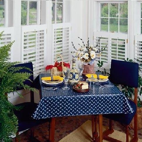 Heavy Duty Comets Print Vinyl Tablecloth w/ Flannel Backing, S9805