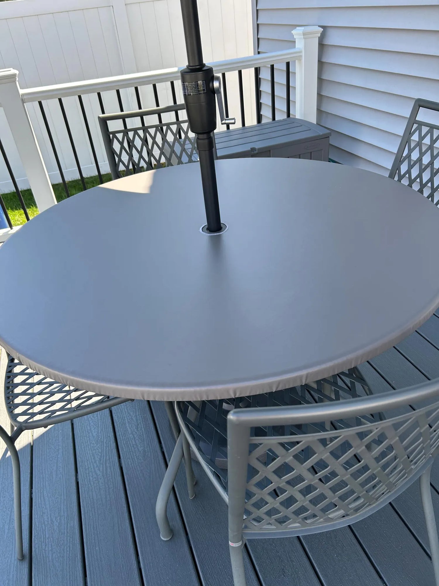 Nova Leather Look Heavy Duty Flannel Backed Fitted/Elasticized Round Vinyl Tablecloth w/ an Umbrella Hole