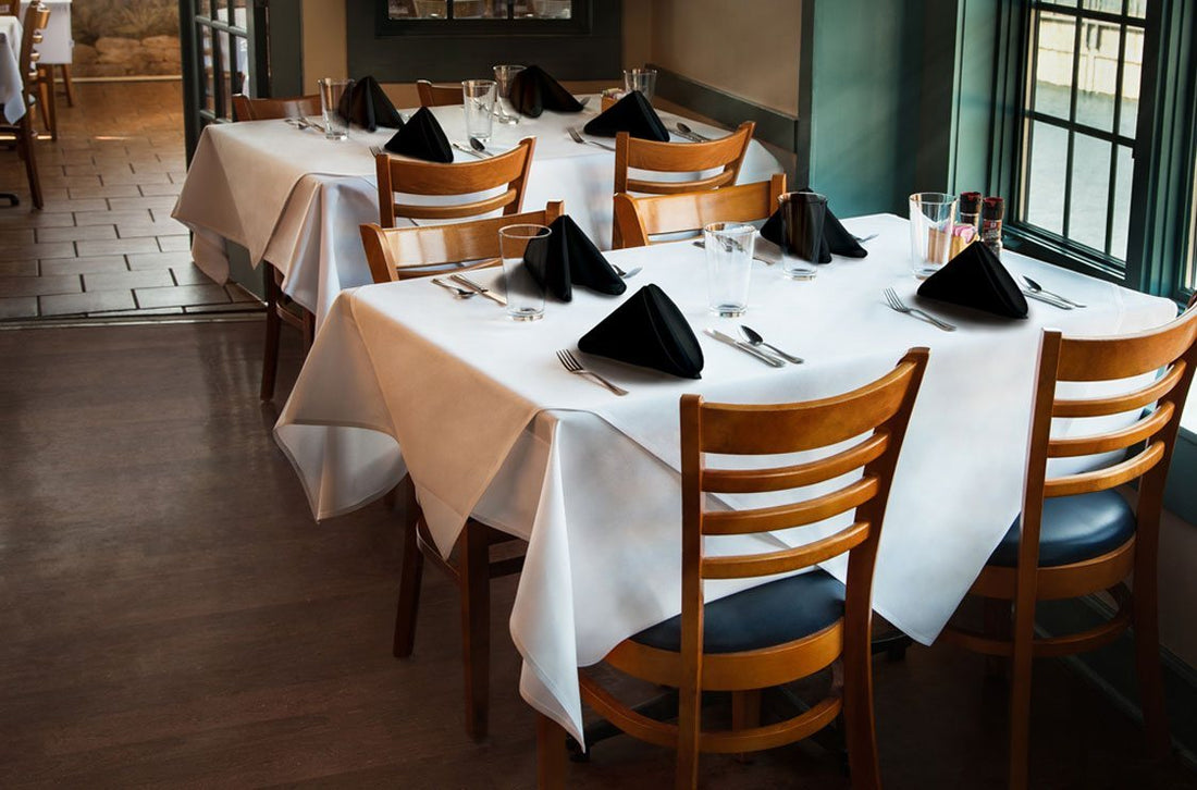 Signature Deluxe Linen Tablecloths 1 Dz.